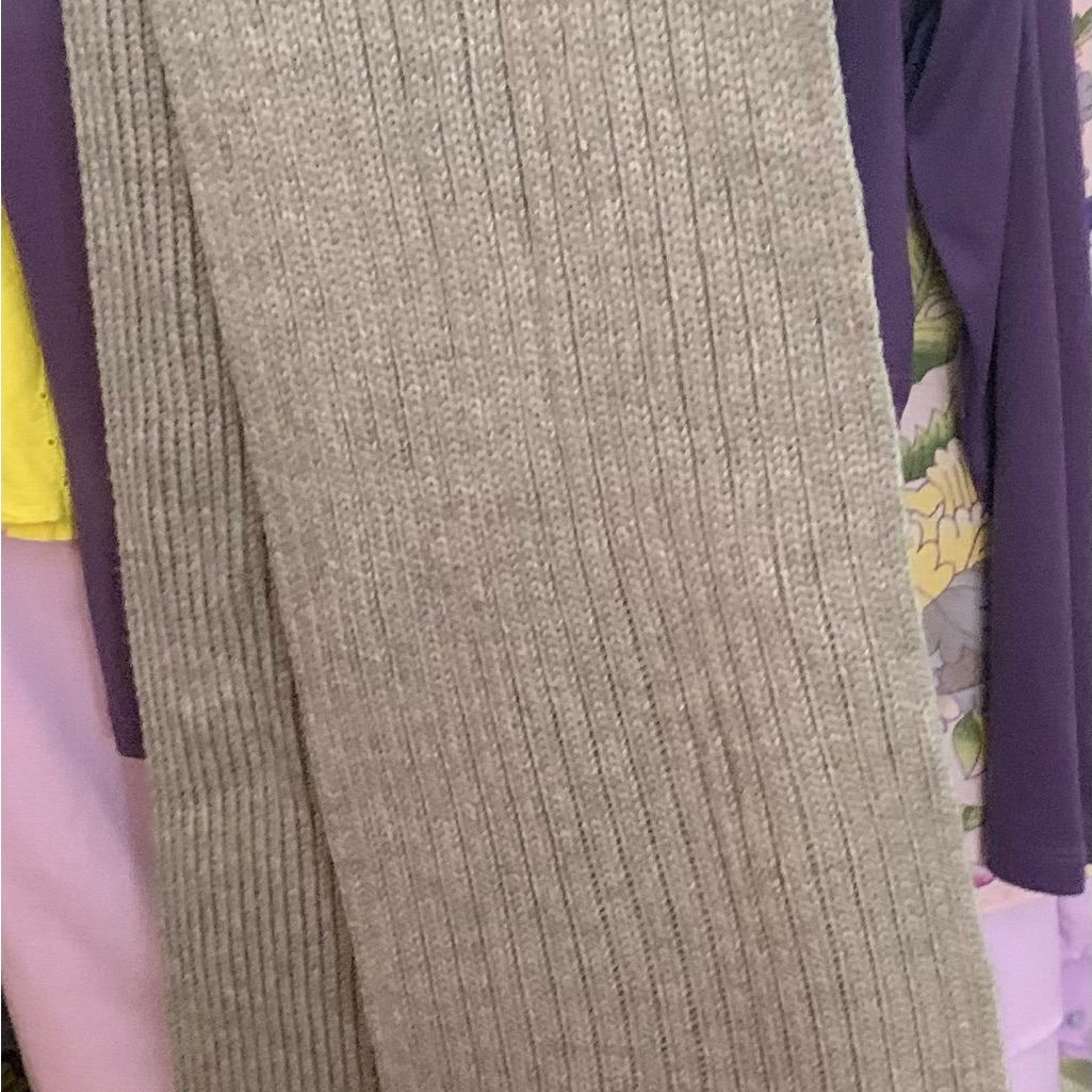 Cozy Ribbed Knit Scarf In Light Taupe